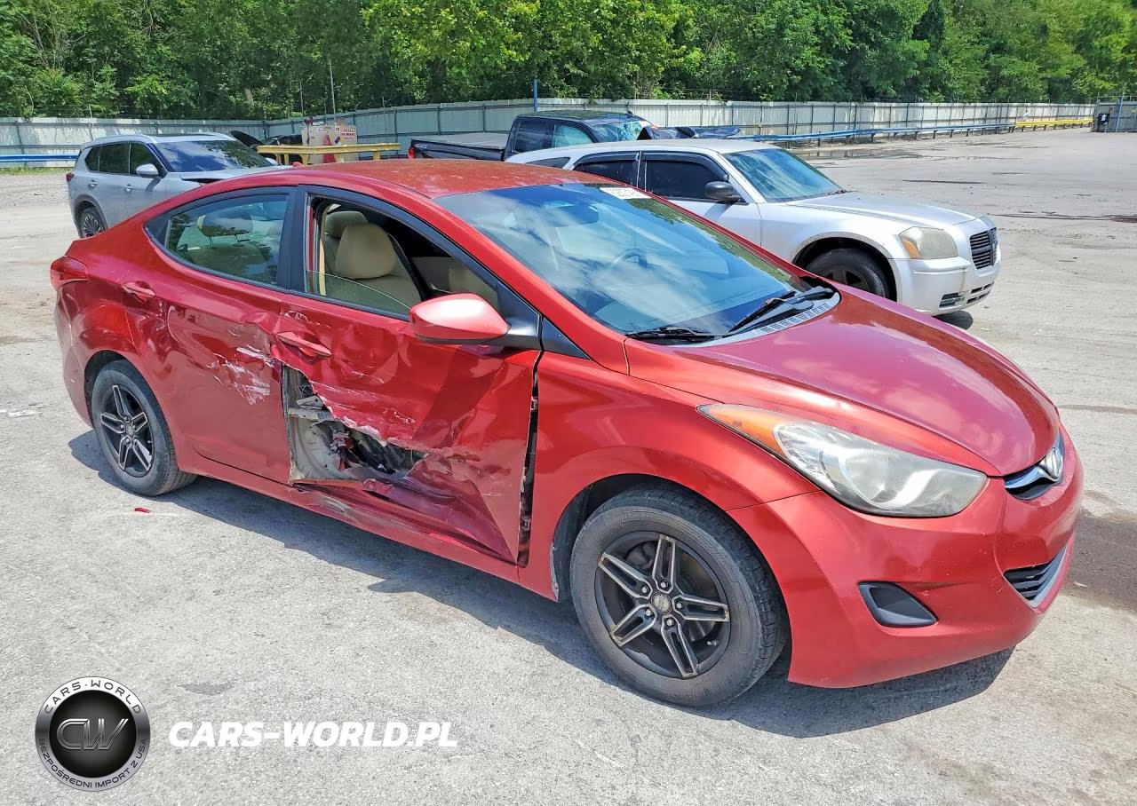 2011 Hyundai Elantra Gls VIN:KMHDH4AE4BU141138 - 4