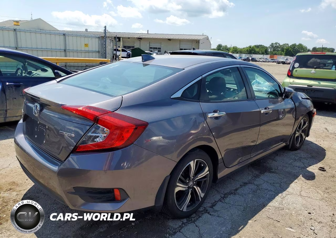 2016 Honda Civic Touring VIN:19XFC1F92GE039798 - 3