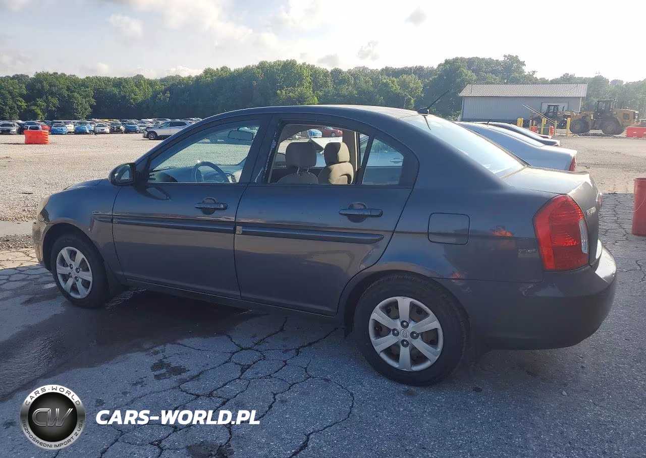 2008 Hyundai Accent Gls VIN:KMHCN46C98U175452 - 2