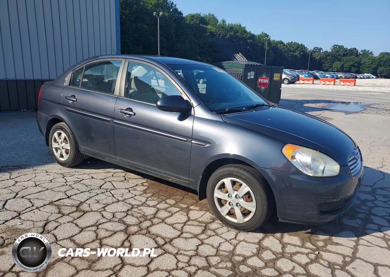 2008 Hyundai Accent Gls VIN:KMHCN46C98U175452 - 4