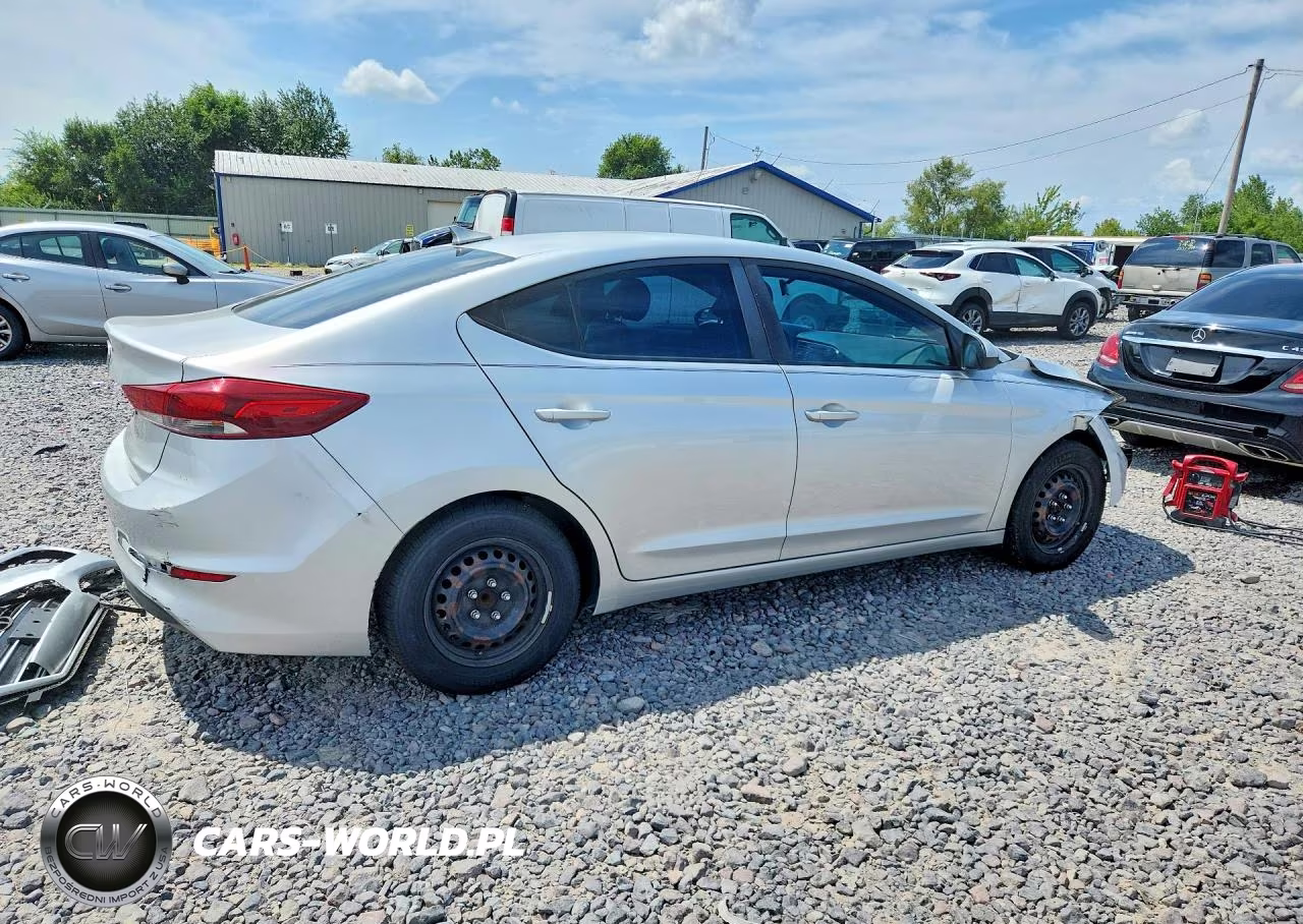 2017 Hyundai Elantra Se VIN:5NPD74LF6HH172794 - 3