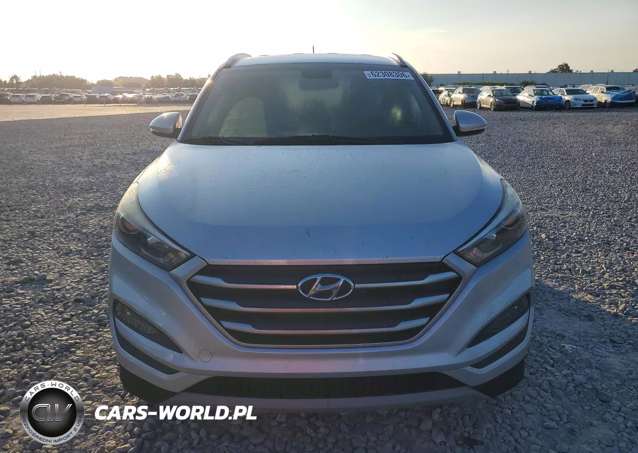 2017 Hyundai Tucson Sport VIN:KM8J33A27HU550339 - 5