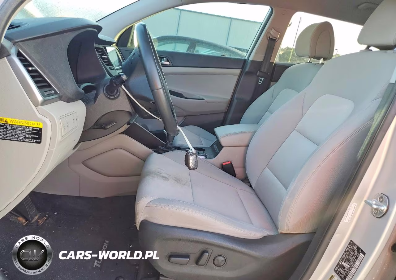 2017 Hyundai Tucson Sport VIN:KM8J33A27HU550339 - 7