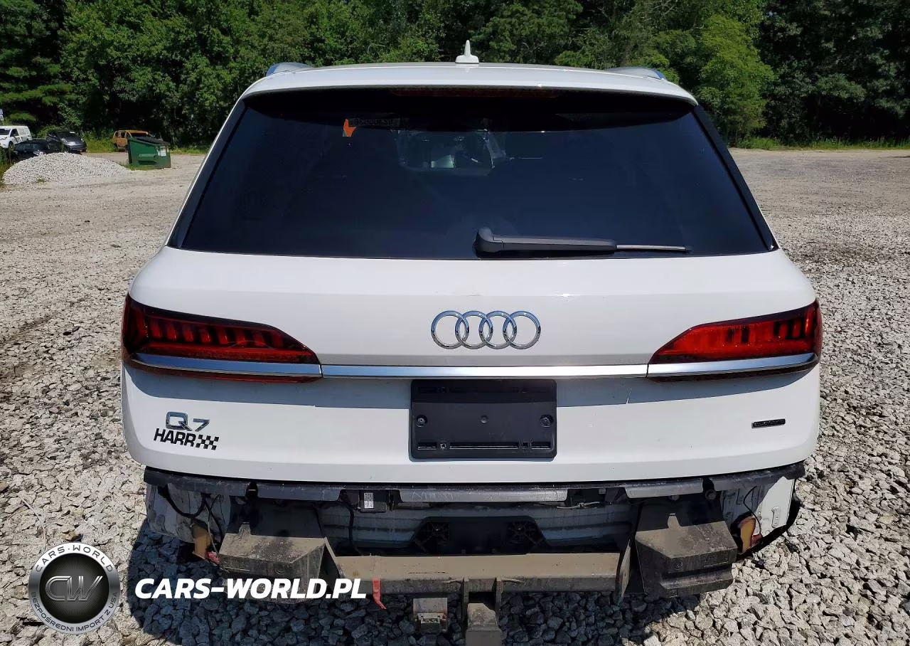 2020 Audi Q7 Premium Plus VIN:WA1LJAF77LD007135 - 6