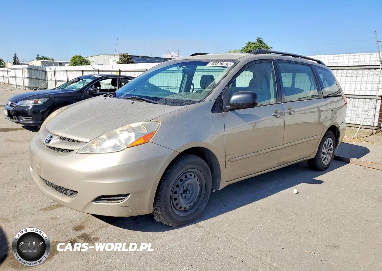 2009 Toyota Sienna Ce 8-Passenger