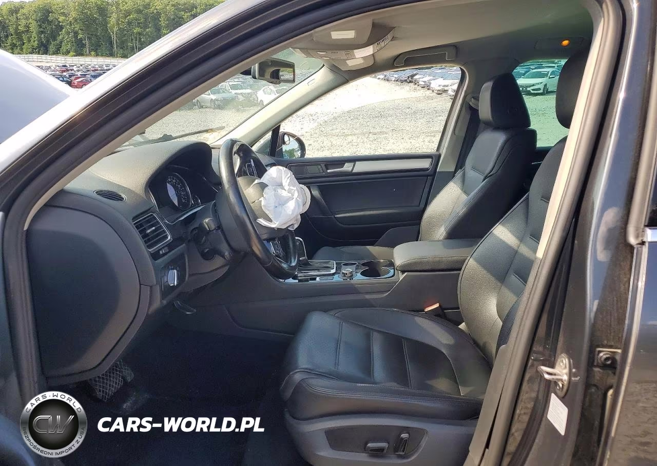 2011 Volkswagen Touareg V6 VIN:WVGFF9BP6BD004505 - 7