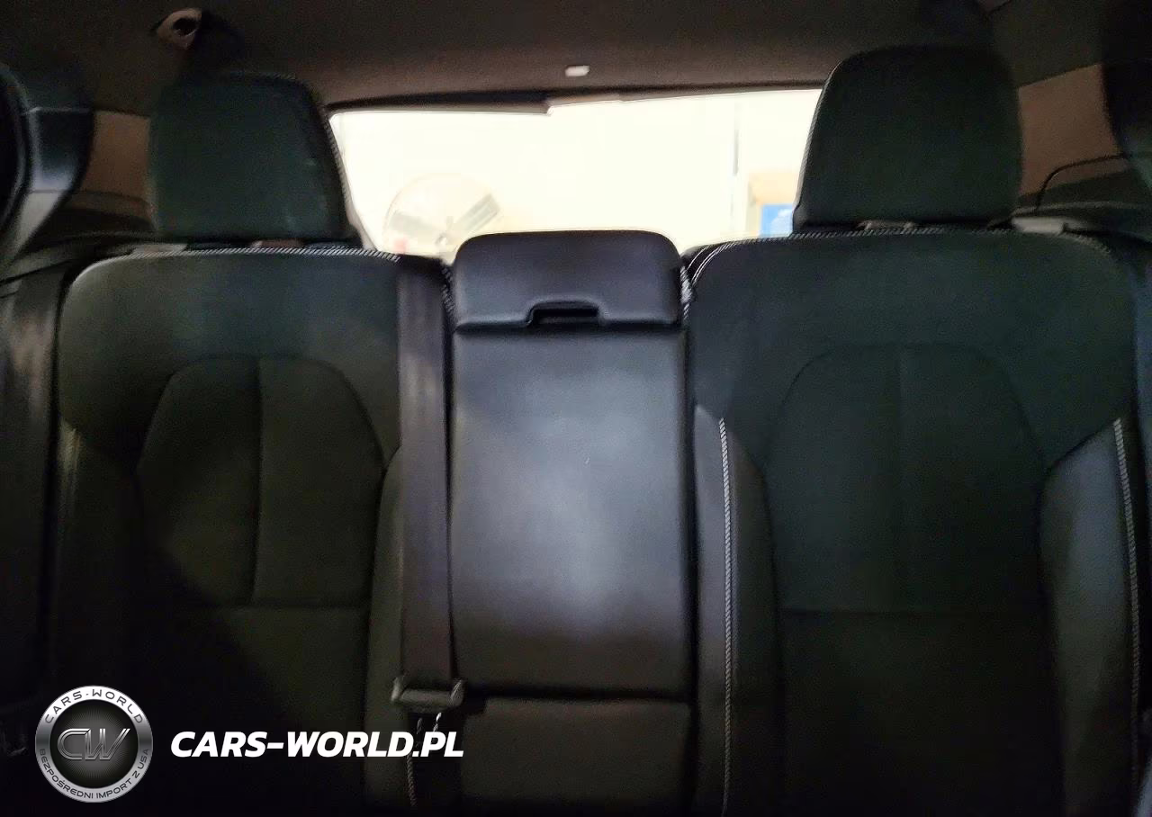 2019 Volvo Xc40 T5 Momentum VIN:YV4162XZ9K2015197 - 10