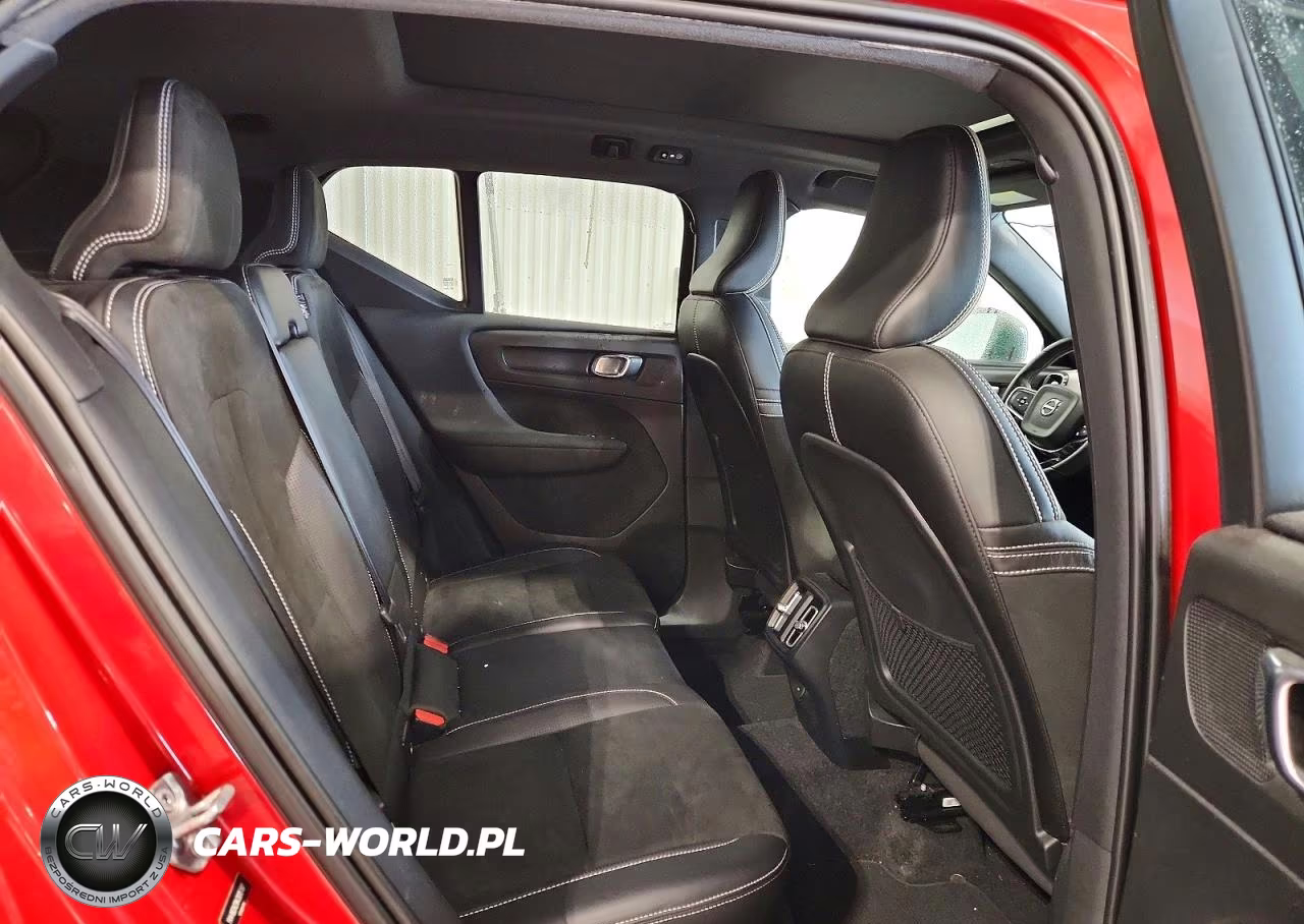 2019 Volvo Xc40 T5 Momentum VIN:YV4162XZ9K2015197 - 11