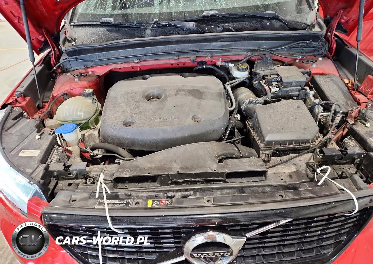 2019 Volvo Xc40 T5 Momentum VIN:YV4162XZ9K2015197 - 12