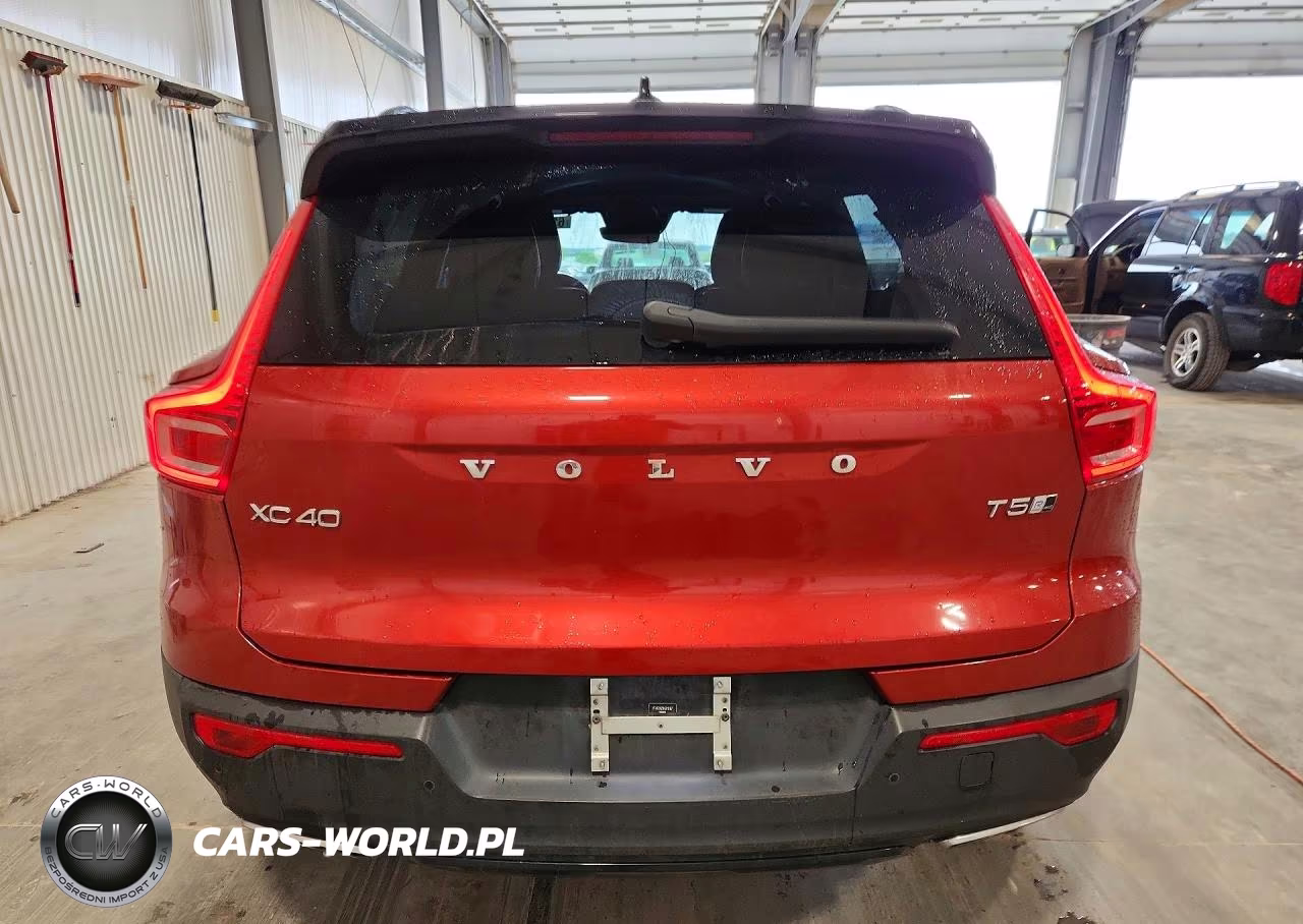 2019 Volvo Xc40 T5 Momentum VIN:YV4162XZ9K2015197 - 6