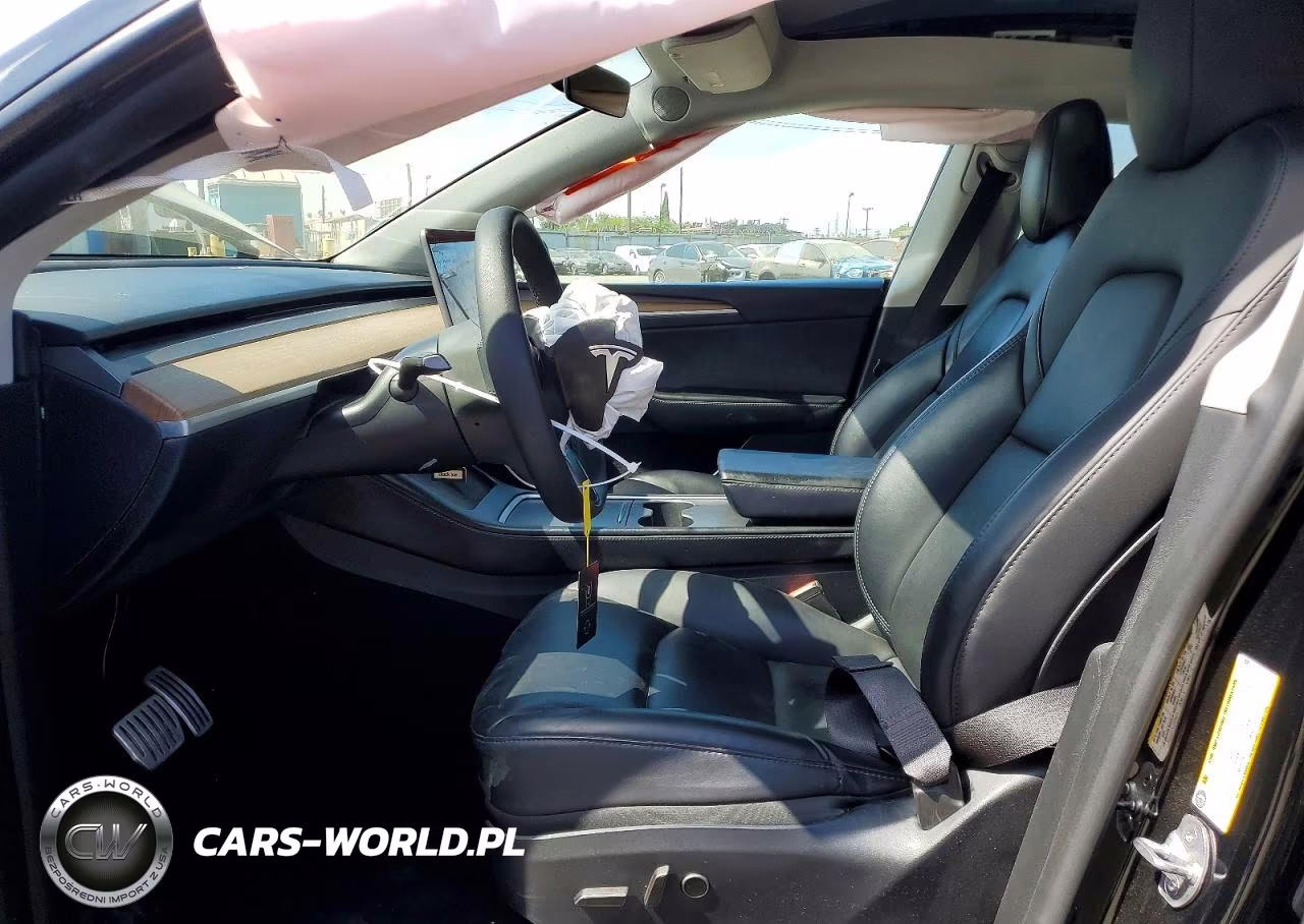 2024 Tesla Model Y VIN:7SAYGDEF5RF035301 - 7