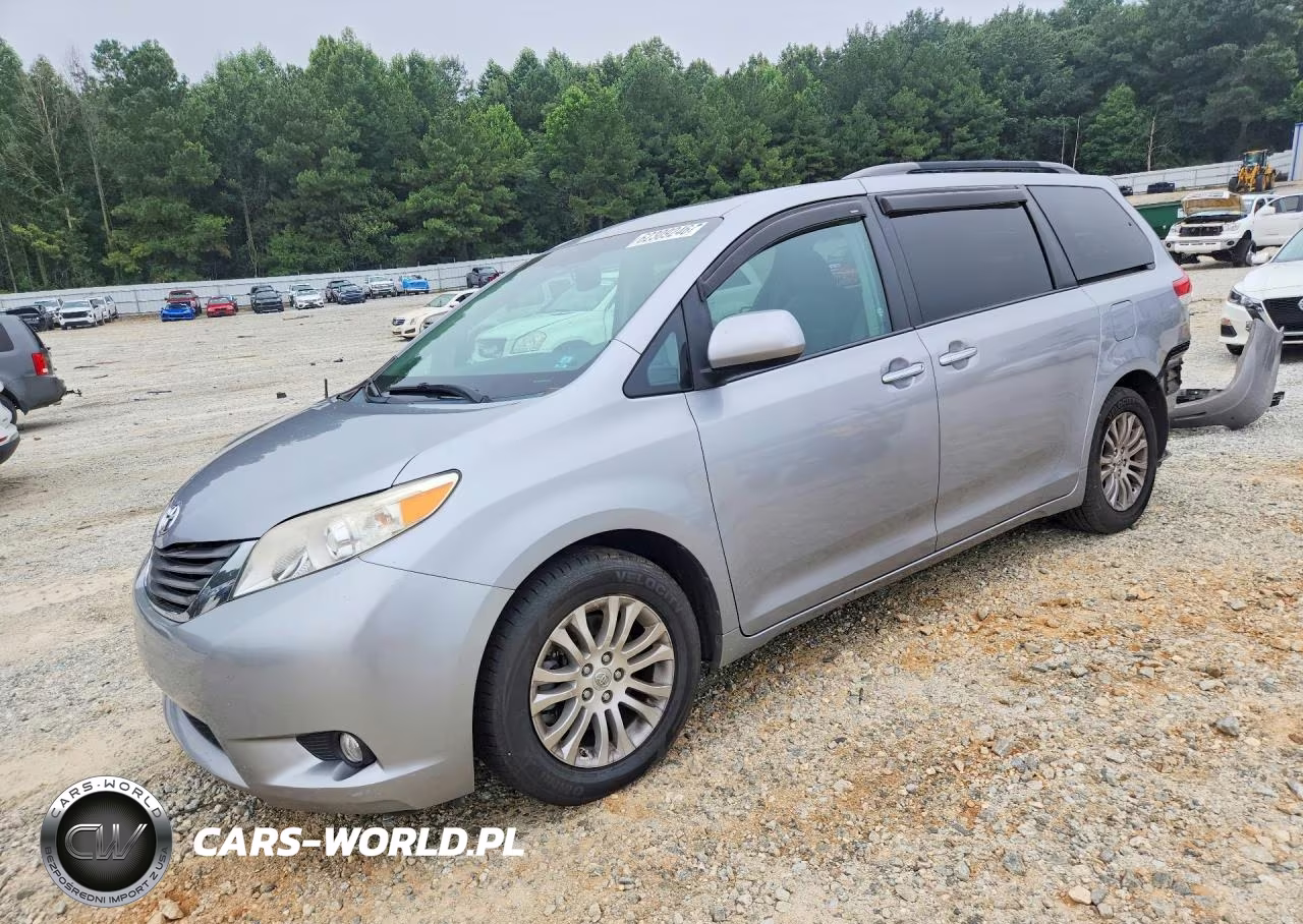 2013 Toyota Sienna Xle 8-Passenger VIN:5TDYK3DC5DS340654 - 1