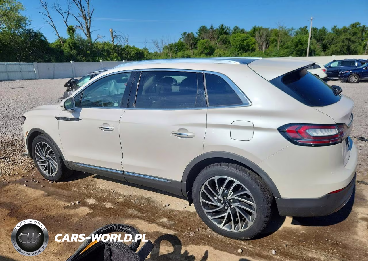 2019 Lincoln Nautilus Reserve VIN:2LMPJ8L94KBL66713 - 2