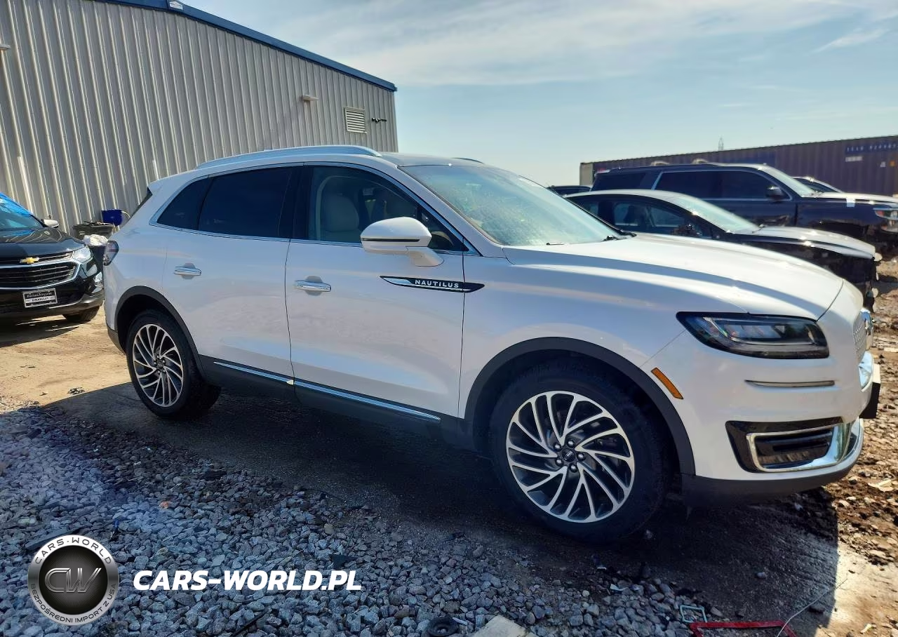 2019 Lincoln Nautilus Reserve VIN:2LMPJ8L94KBL66713 - 4