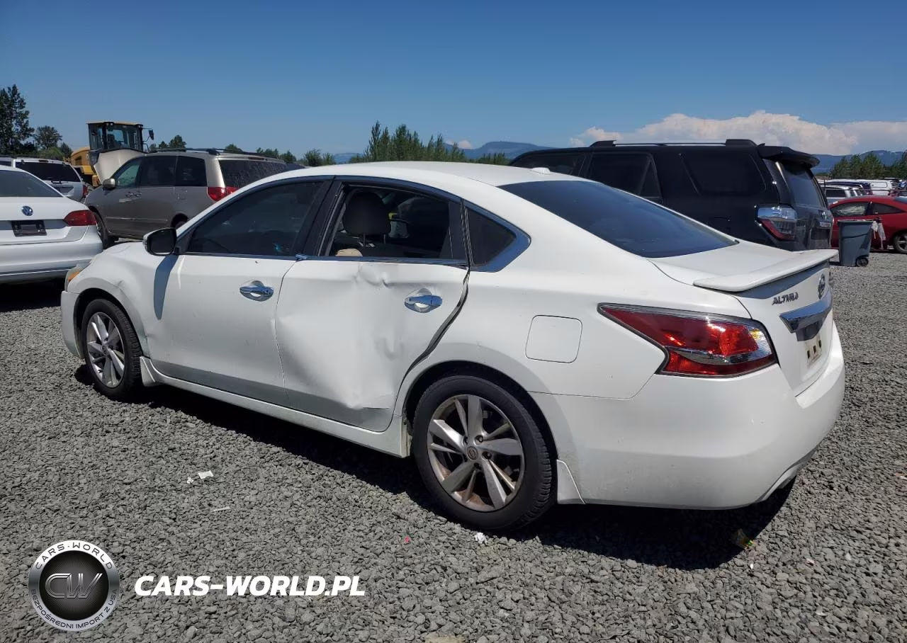 2015 Nissan Altima 2.5 VIN:1N4AL3AP5FN404261 - 2