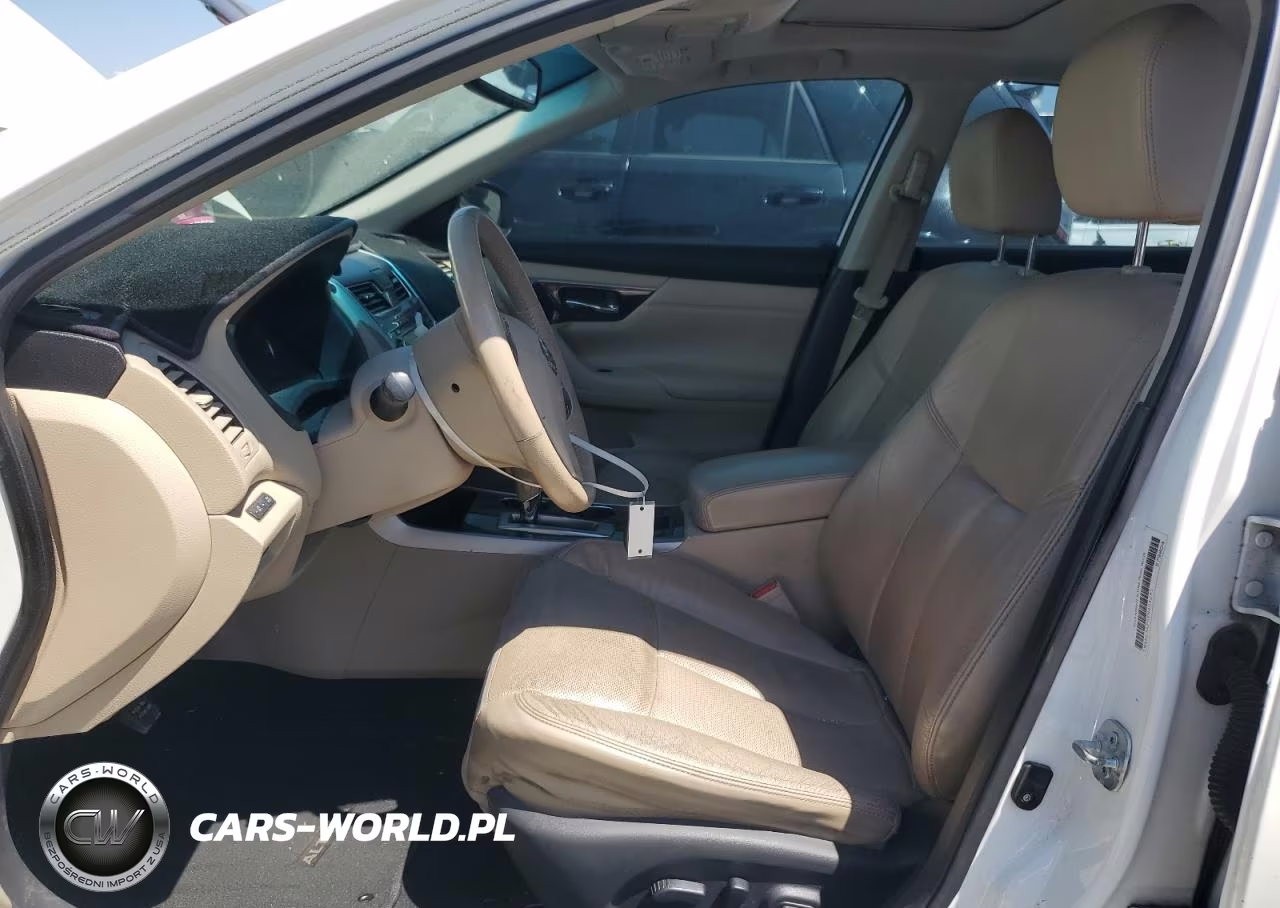 2015 Nissan Altima 2.5 VIN:1N4AL3AP5FN404261 - 7