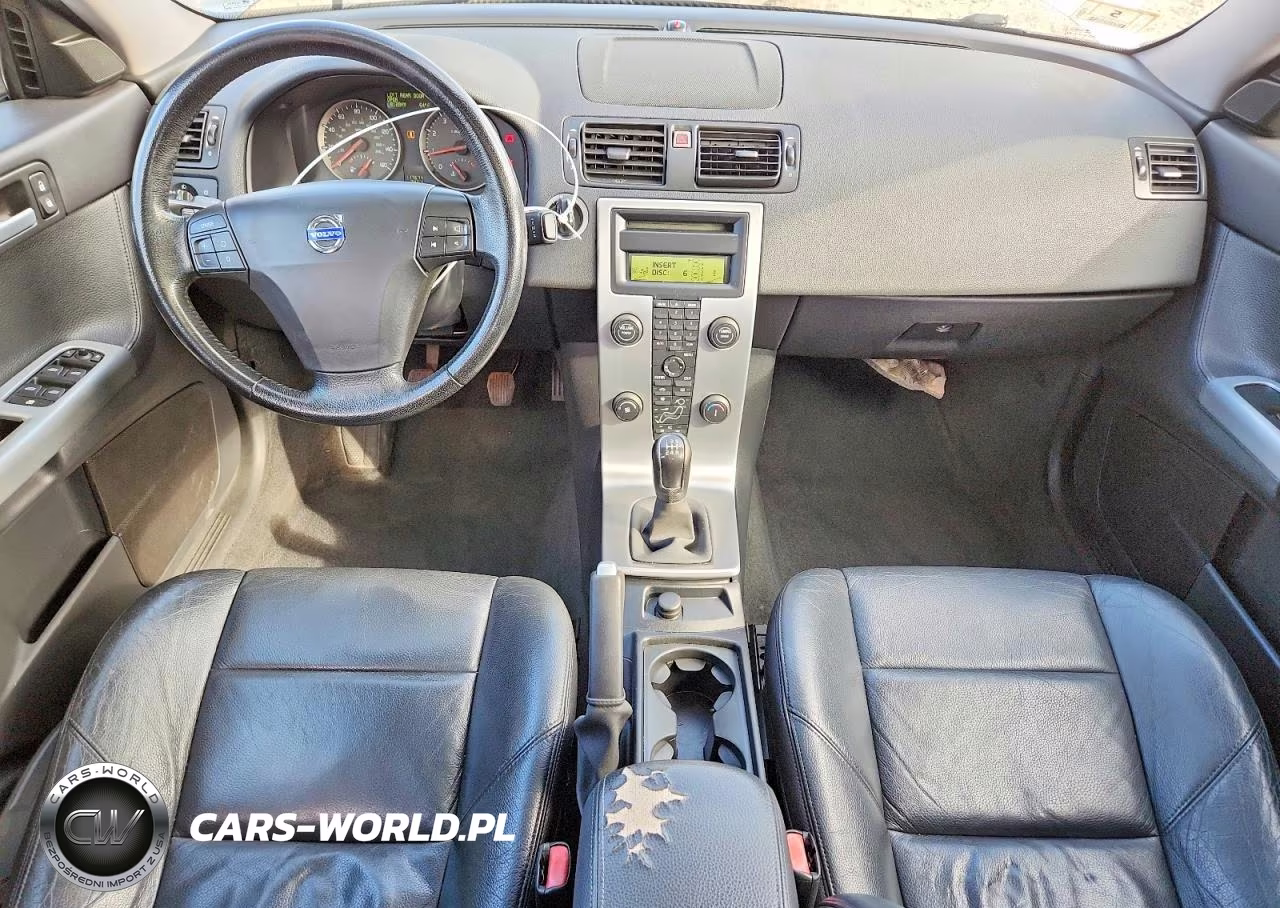 2007 Volvo S40 2.4I VIN:YV1MS382172302568 - 8