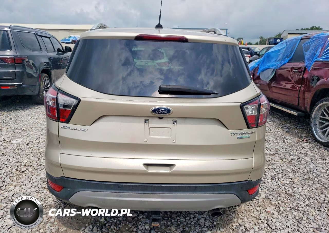 2017 Ford Escape Titanium VIN:1FMCU0J9XHUE01330 - 6