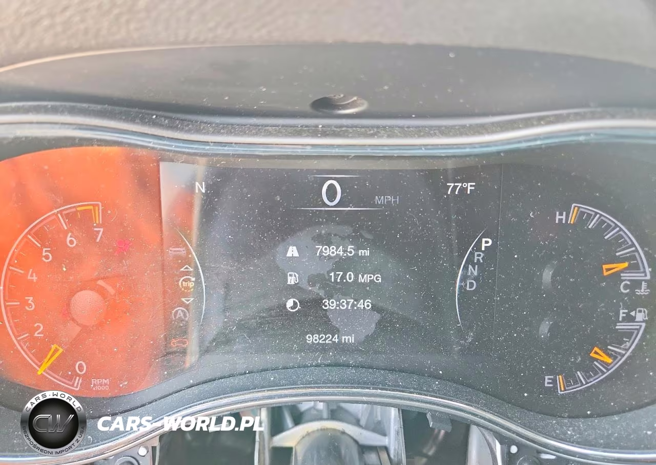 2021 Jeep Grand Cherokee Laredo VIN:1C4RJEAG7MC813210 - 9