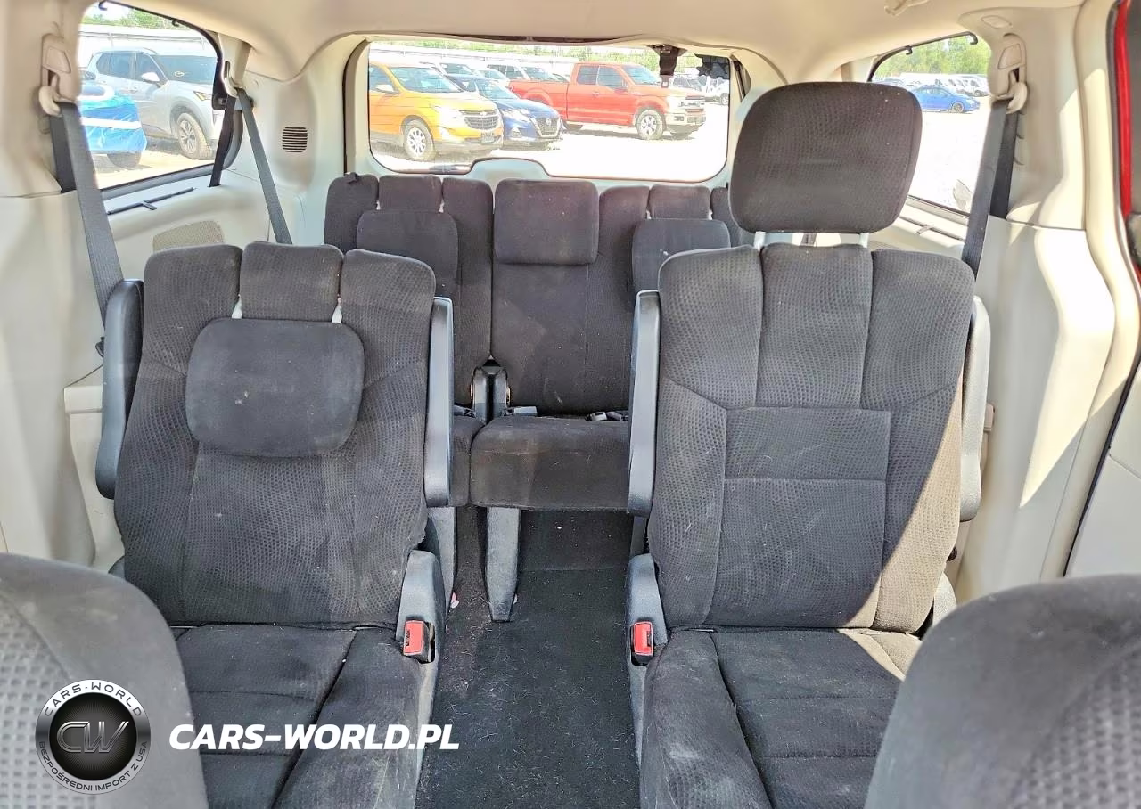 2013 Dodge Grand Caravan Crew VIN:2C4RDGDG6DR607446 - 10