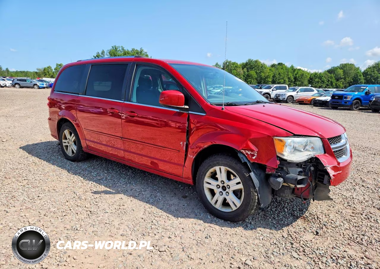 2013 Dodge Grand Caravan Crew VIN:2C4RDGDG6DR607446 - 4