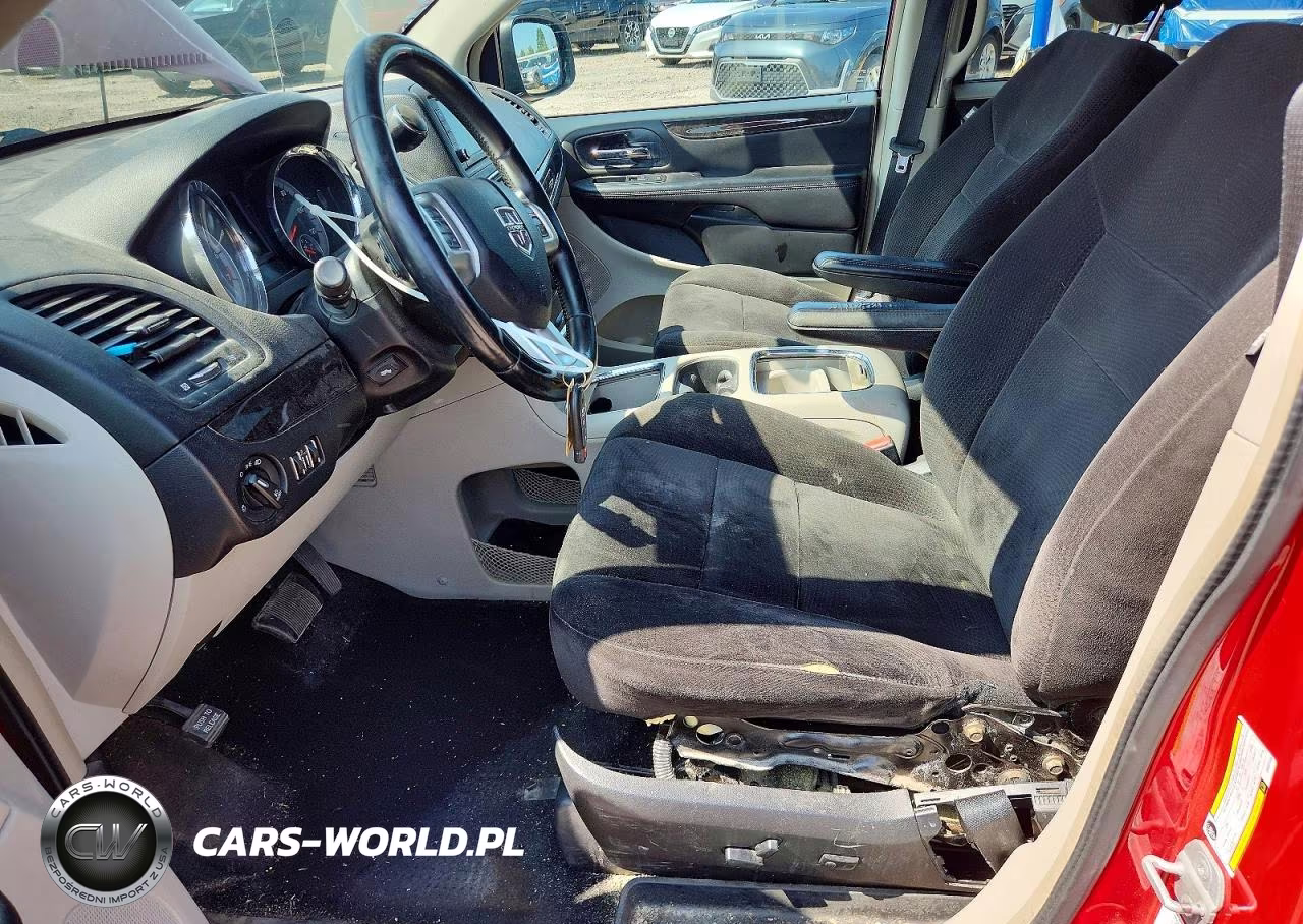 2013 Dodge Grand Caravan Crew VIN:2C4RDGDG6DR607446 - 7