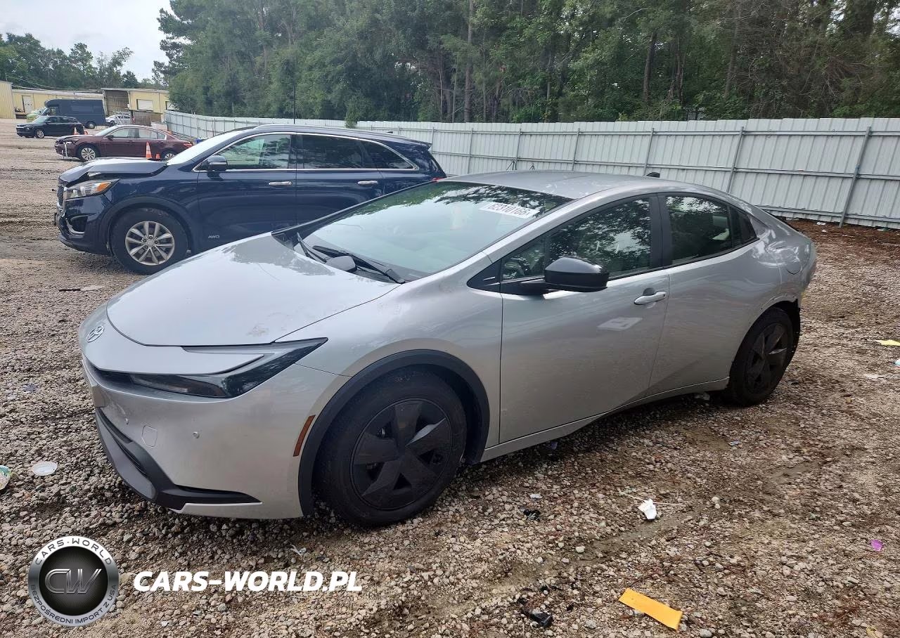 2026 Toyota Prius Le – zdjęcie 1 z 13