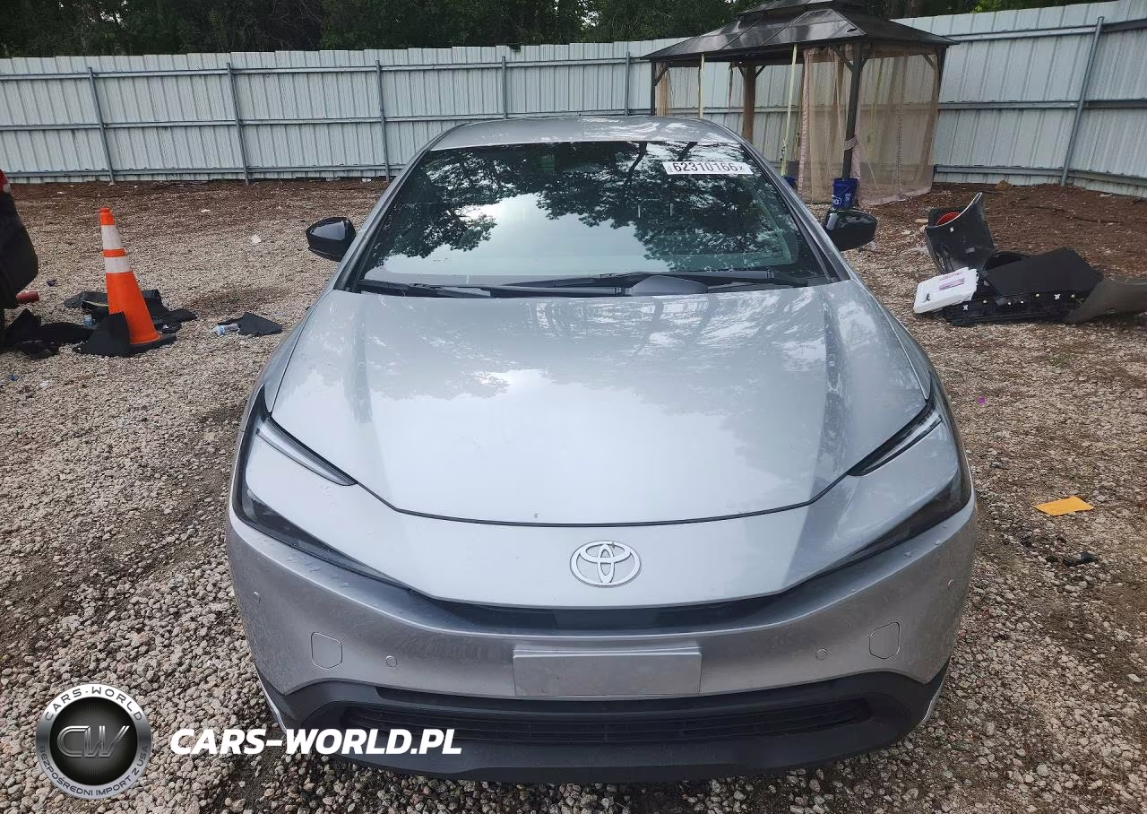 2026 Toyota Prius Le VIN:JTDACAAU8T3073560 - 5