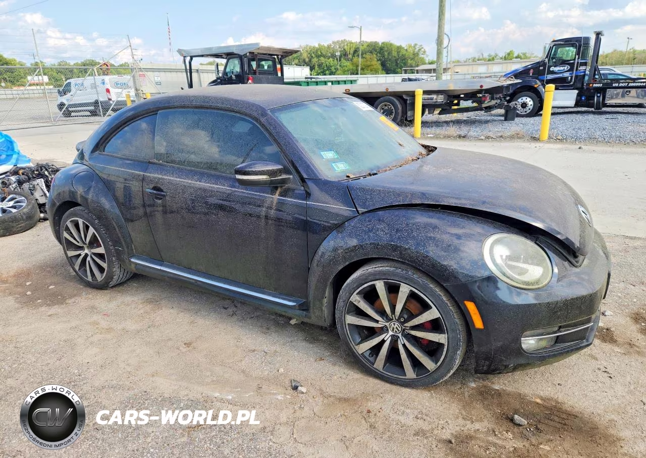 2012 Volkswagen Beetle Turbo VIN:3VWV67AT5CM644498 - 4