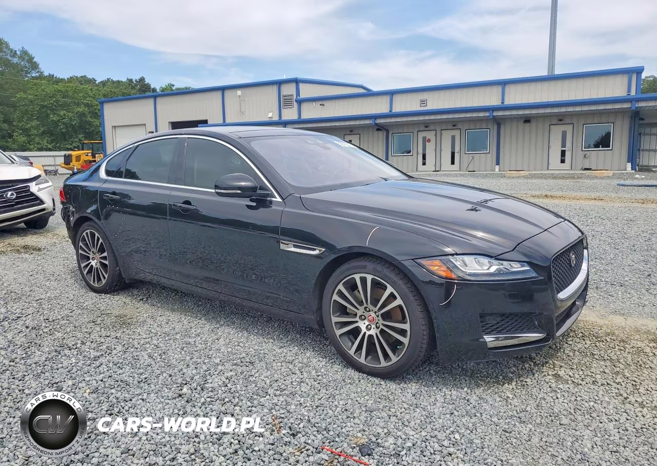2020 Jaguar Xf Prestige VIN:SAJBE4FX9LCY84675 - 4