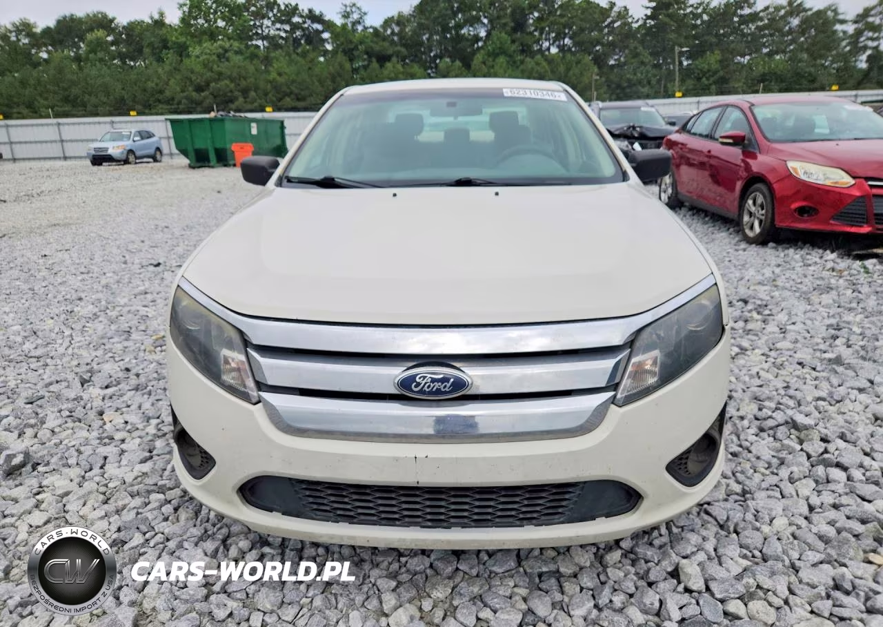 2012 Ford Fusion S VIN:3FAHP0GA6CR200047 - 5