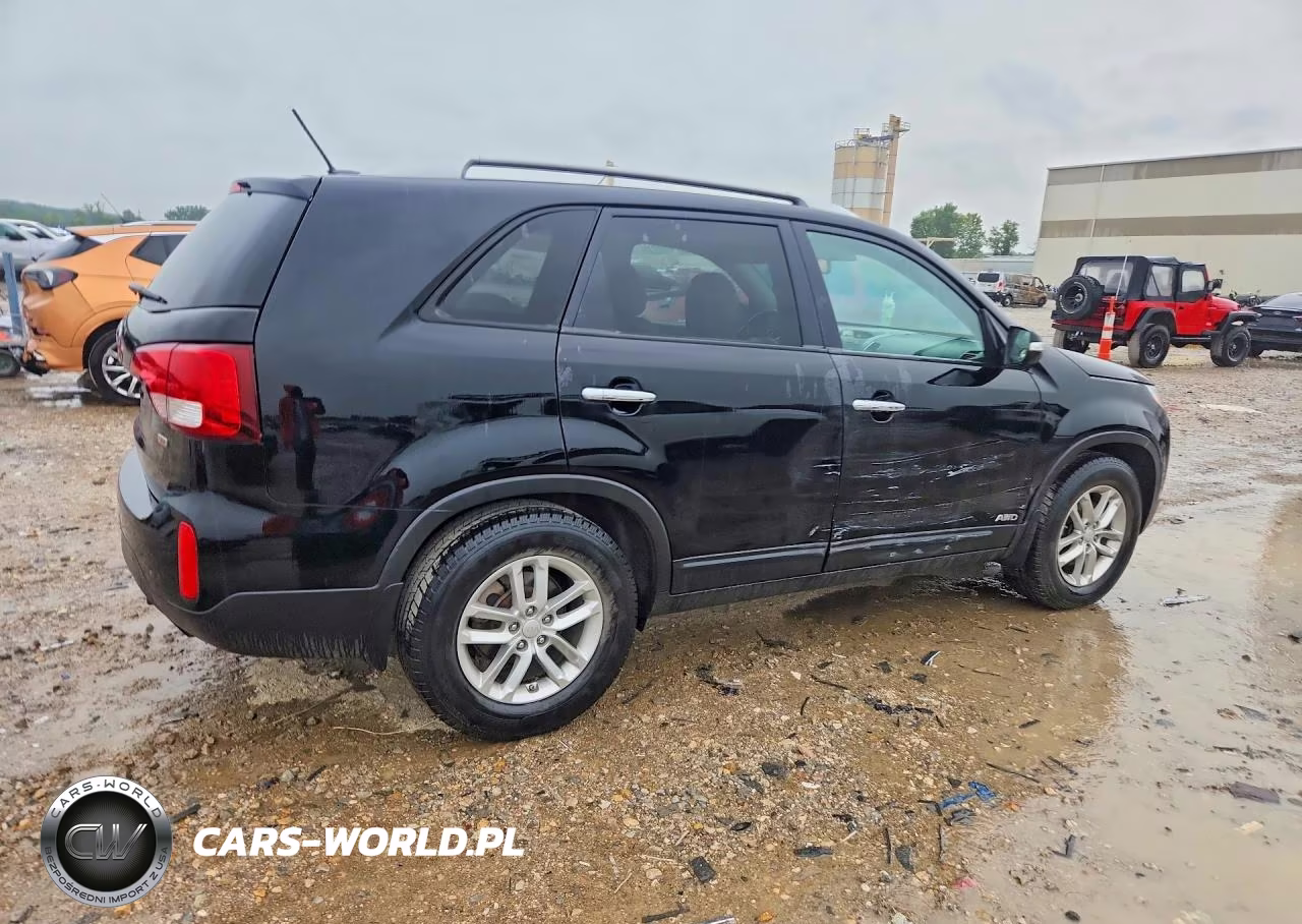 2014 Kia Sorento Lx VIN:5XYKTCA62EG505799 - 3