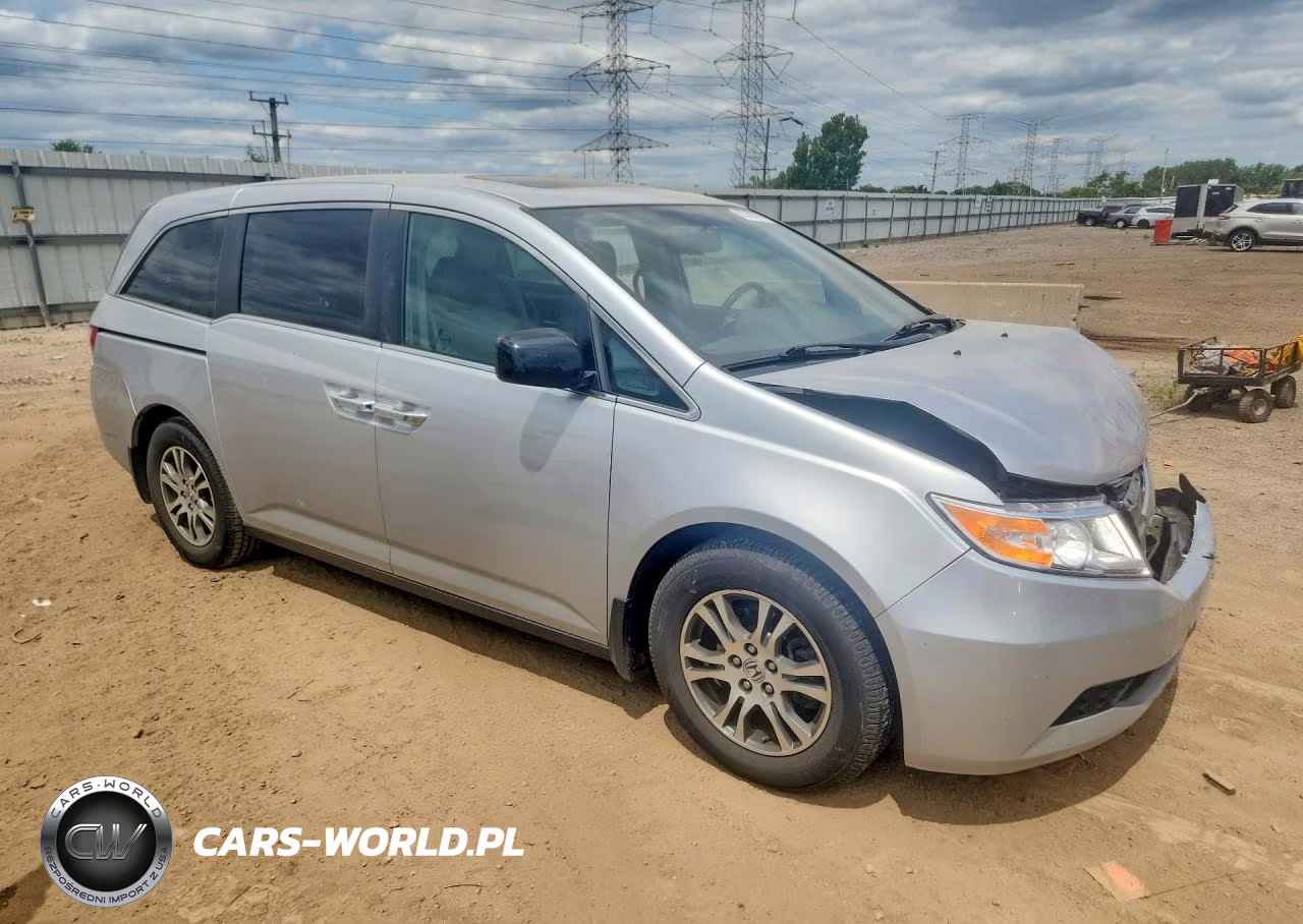 2013 Honda Odyssey Exl VIN:5FNRL5H6XDB022048 - 4