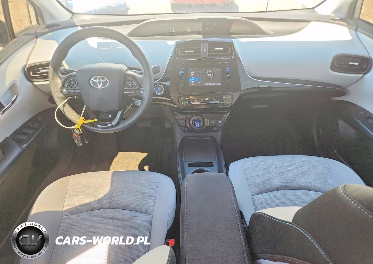 2019 Toyota Prius Le VIN:JTDKARFU0K3095293 - 8