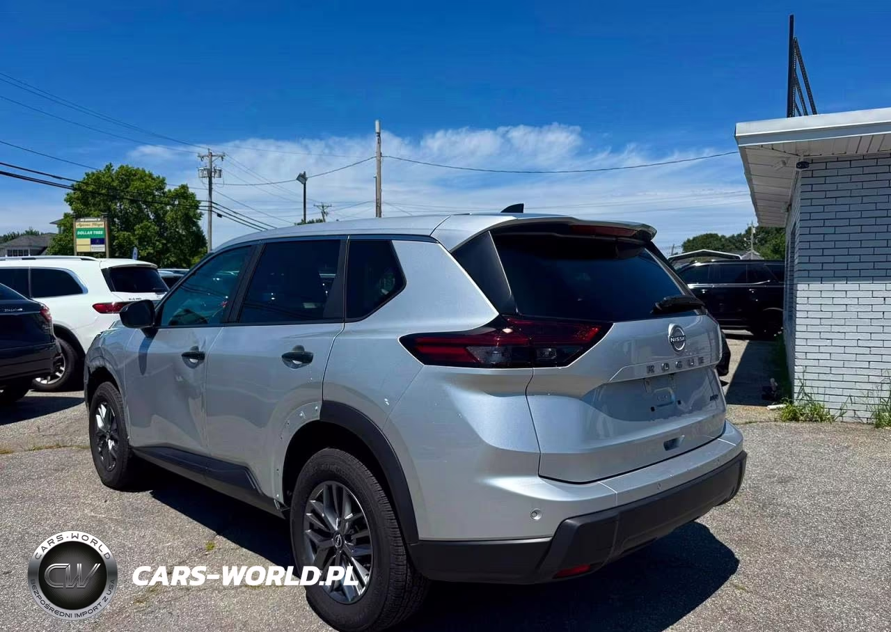 2025 Nissan Rogue S VIN:5N1BT3AB3SC795480 - 3