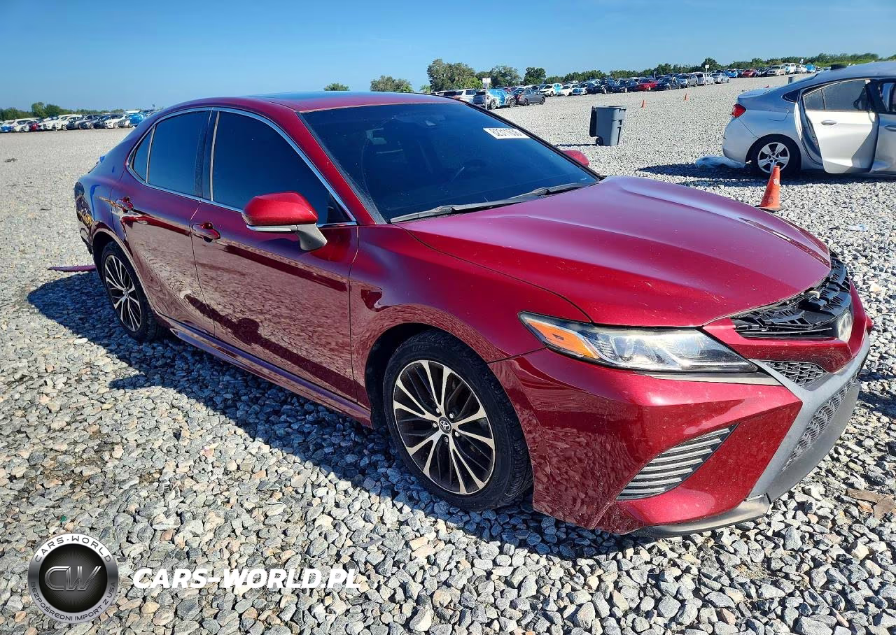 2018 Toyota Camry Se VIN:4T1B11HK2JU552364 - 4