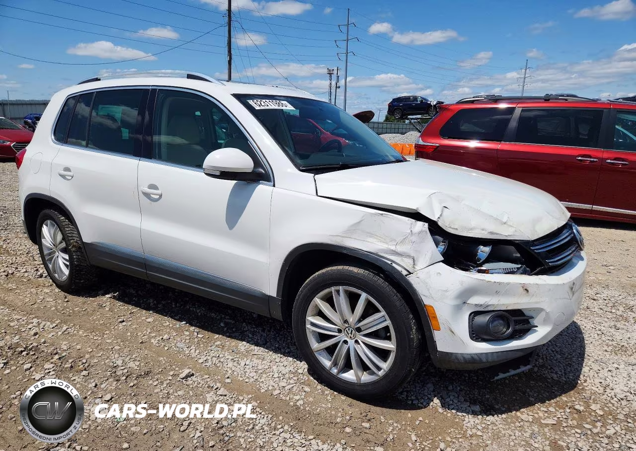 2014 Volkswagen Tiguan S VIN:WVGBV3AXXEW533092 - 4