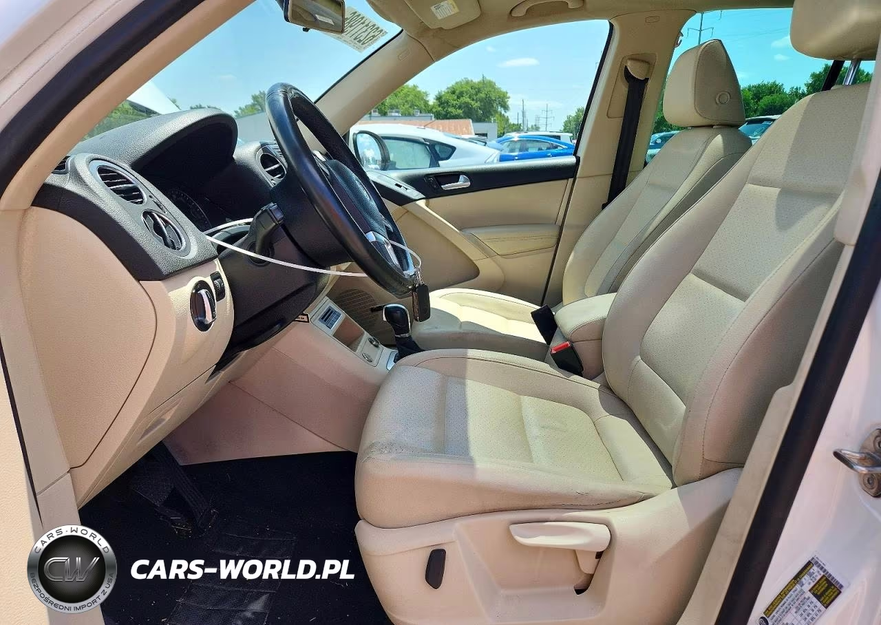 2014 Volkswagen Tiguan S VIN:WVGBV3AXXEW533092 - 7