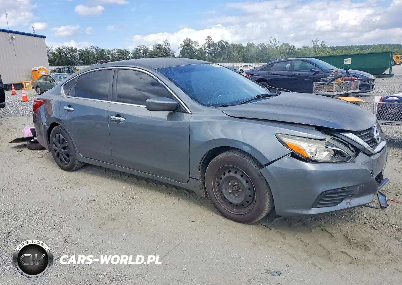 2017 Nissan Altima 2.5 S VIN:1N4AL3AP3HN308793 - 4
