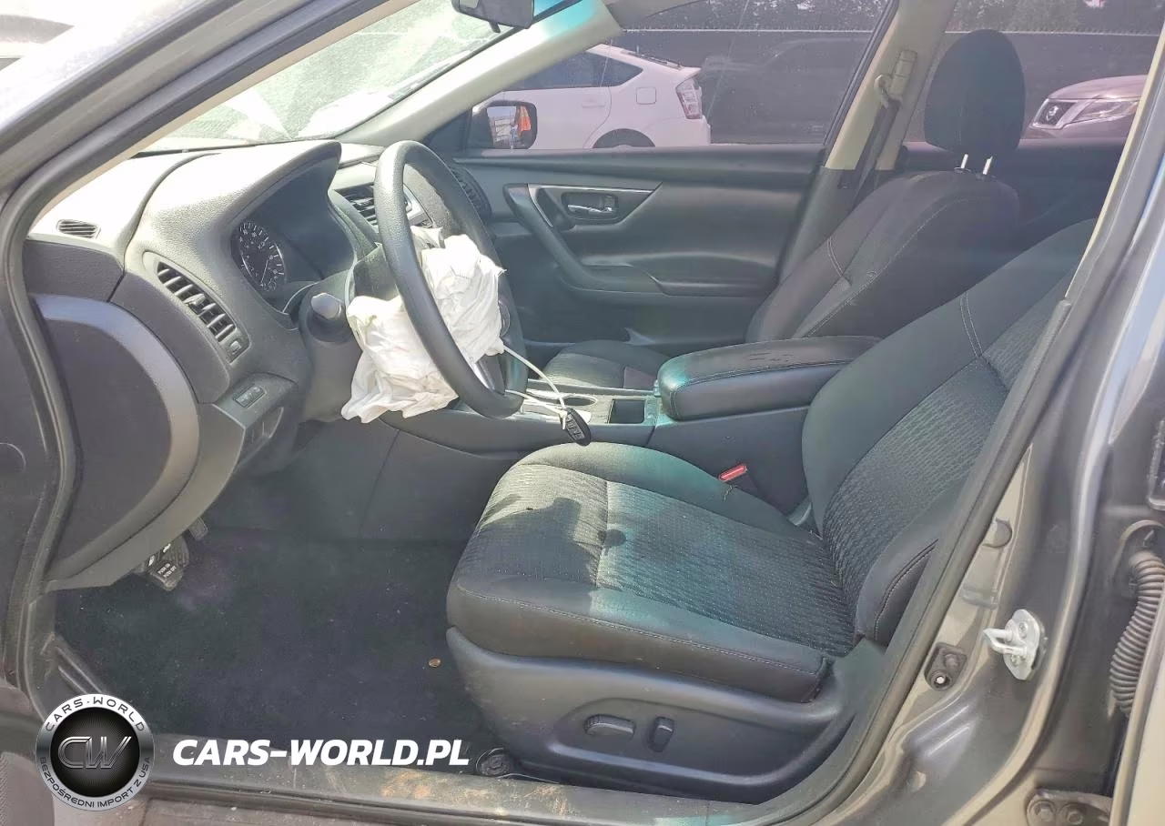 2017 Nissan Altima 2.5 S VIN:1N4AL3AP3HN308793 - 7