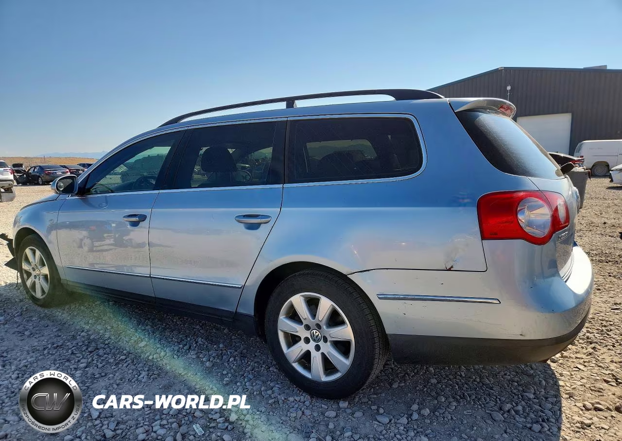 2008 Volkswagen Passat Wagon Turbo VIN:WVWXK73C28E056611 - 2
