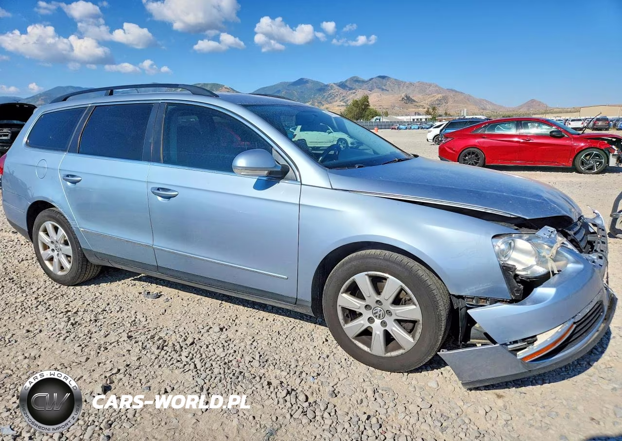 2008 Volkswagen Passat Wagon Turbo VIN:WVWXK73C28E056611 - 4