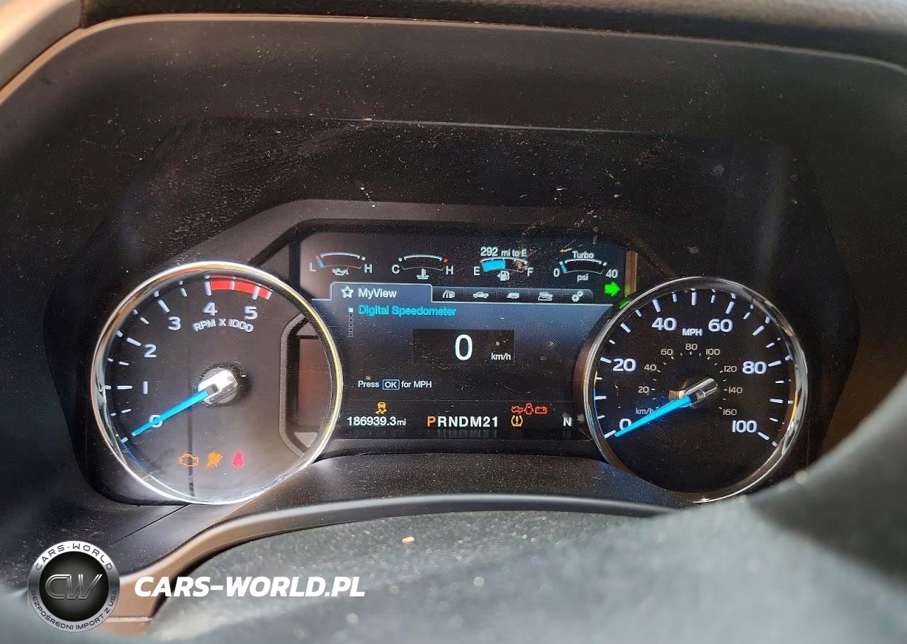 2018 Ford F-250 Lariat VIN:1FT7W2BT3JEC06255 - 9