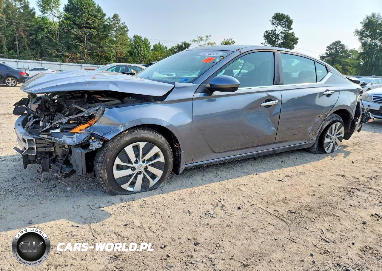 2019 Nissan Altima S