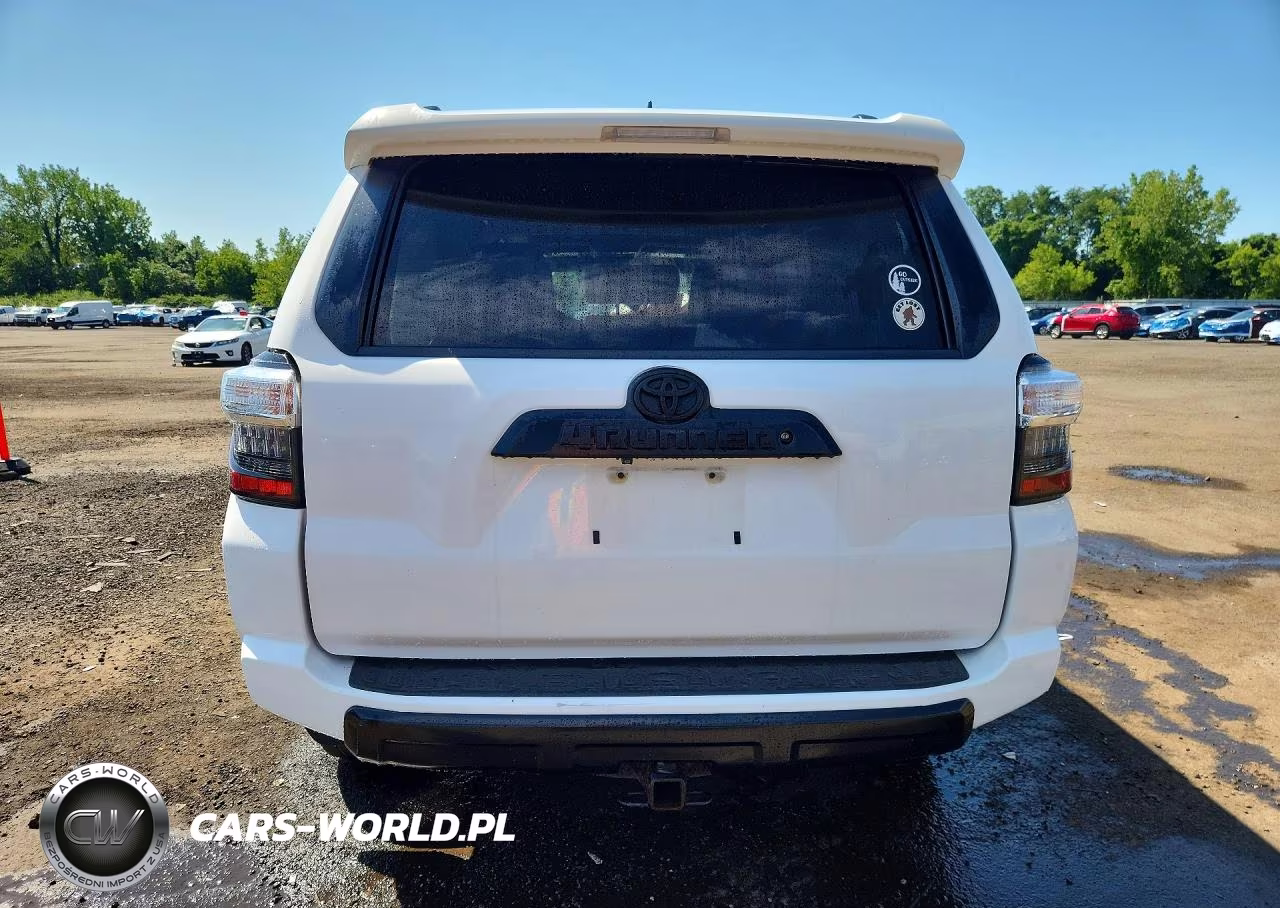 2016 Toyota 4Runner Trail Premium VIN:JTEBU5JR7G5351844 - 6
