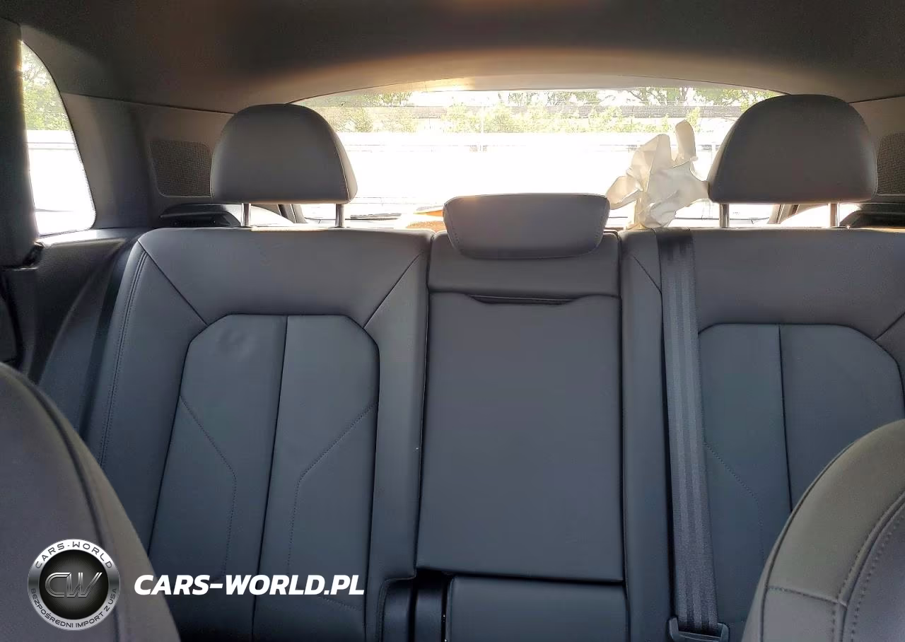 2023 Audi Q3 Premium Plus S Line 45 VIN:WA1EECF35P1117145 - 10