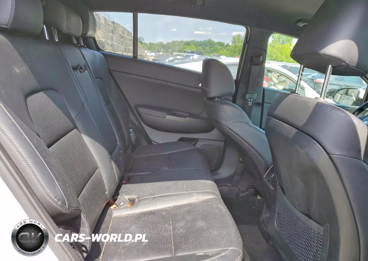 2020 Kia Sportage S VIN:KNDP6CAC0L7772985 - 11