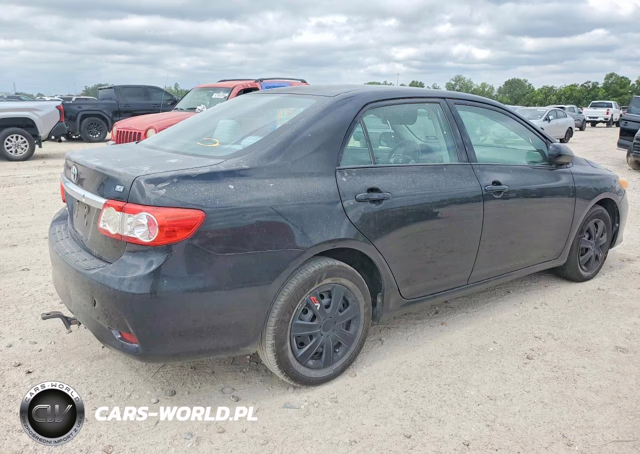 2011 Toyota Corolla Le VIN:2T1BU4EE3BC587781 - 3