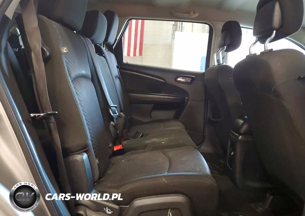 2018 Dodge Journey Se VIN:3C4PDCAB9JT277089 - 11
