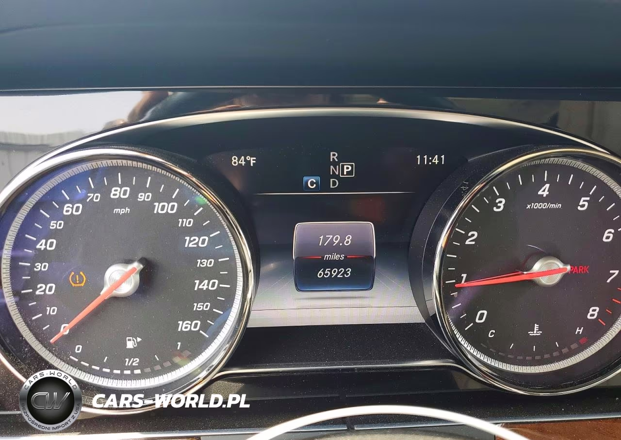 2017 Mercedes-Benz E 300 4Matic VIN:WDDZF4KB2HA128909 - 9